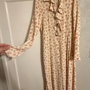 Christy Dawn Cream Floral Long Sleeve Dress
